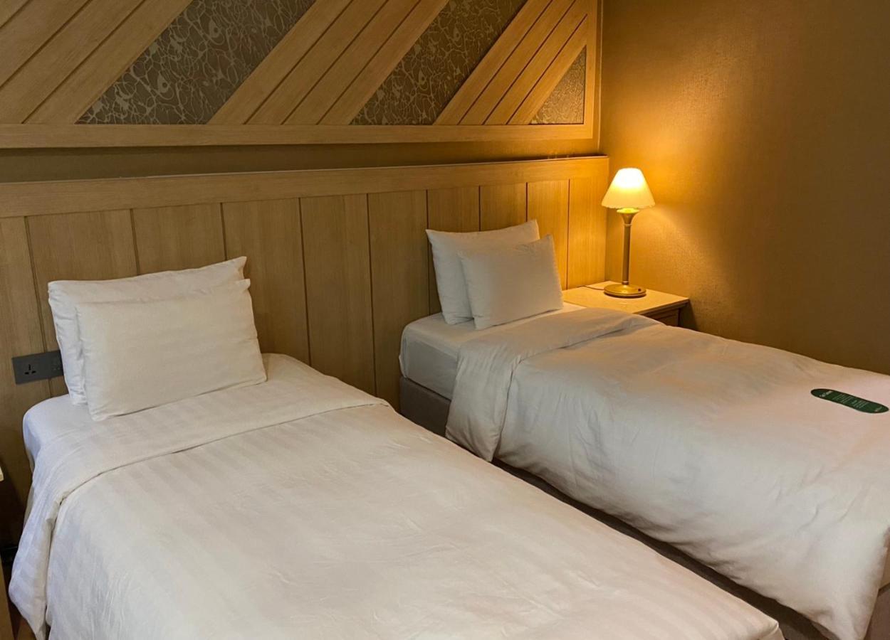 Hotel International Changwon Exteriör bild