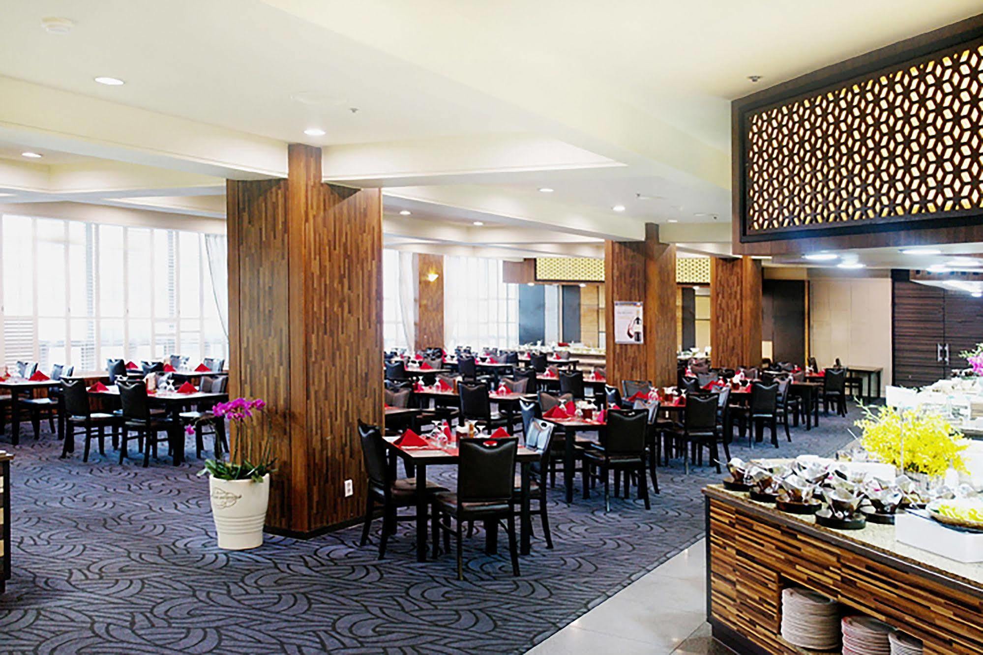 Hotel International Changwon Exteriör bild